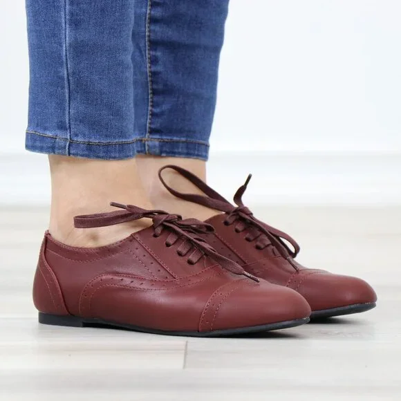Wine Synthetic Leather Lace up Flat Heel Oxford Style Shoes - Picture 2 of 15